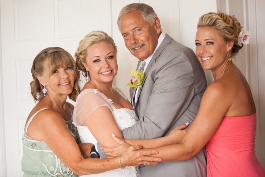 Strategizing your Hawaii Wedding Family Formals
